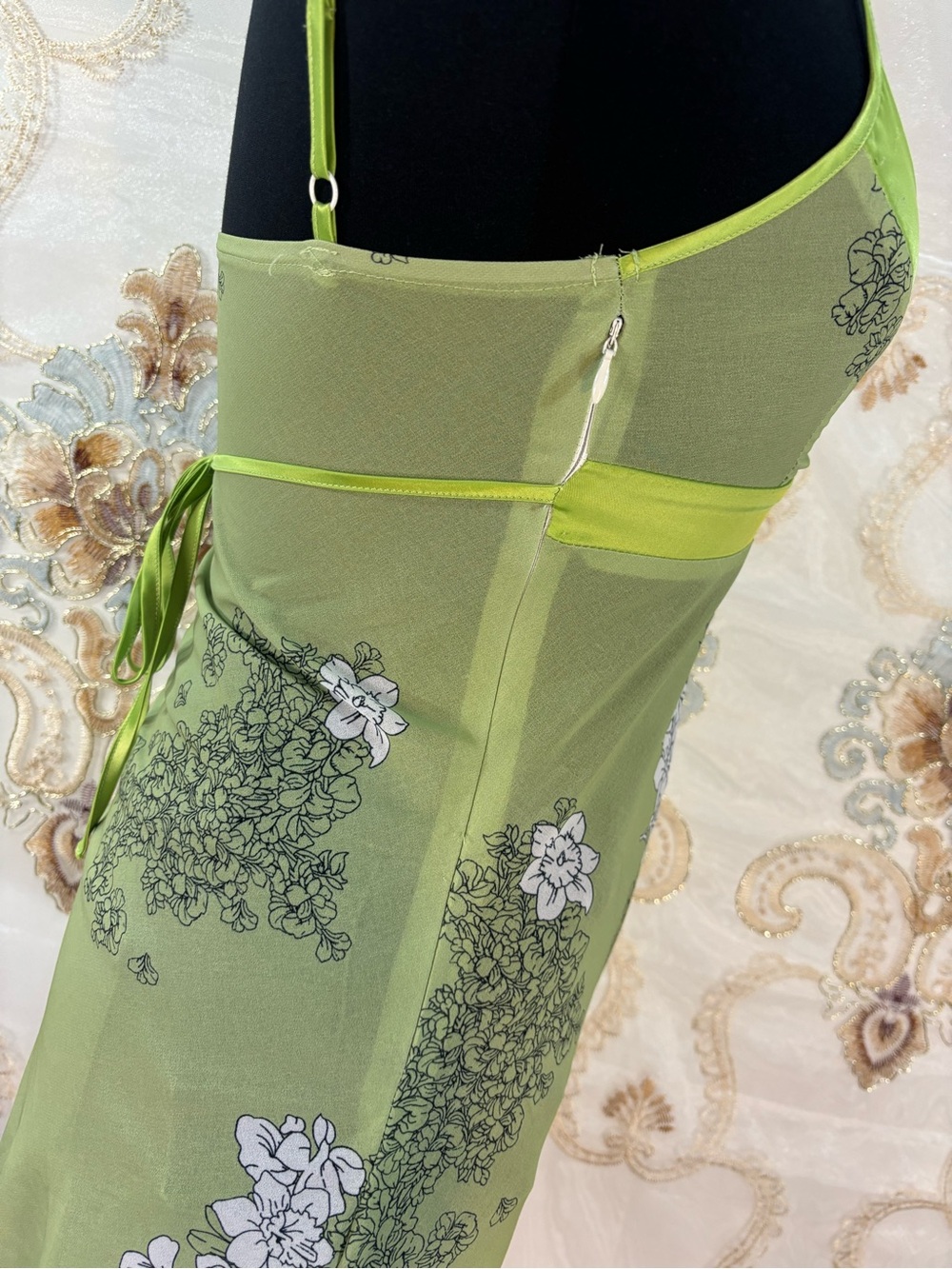 ✨Vintage Y2K Lime Floral Tie Back Satin Trim Babydoll Tank Top✨ - Picture 6 of 9